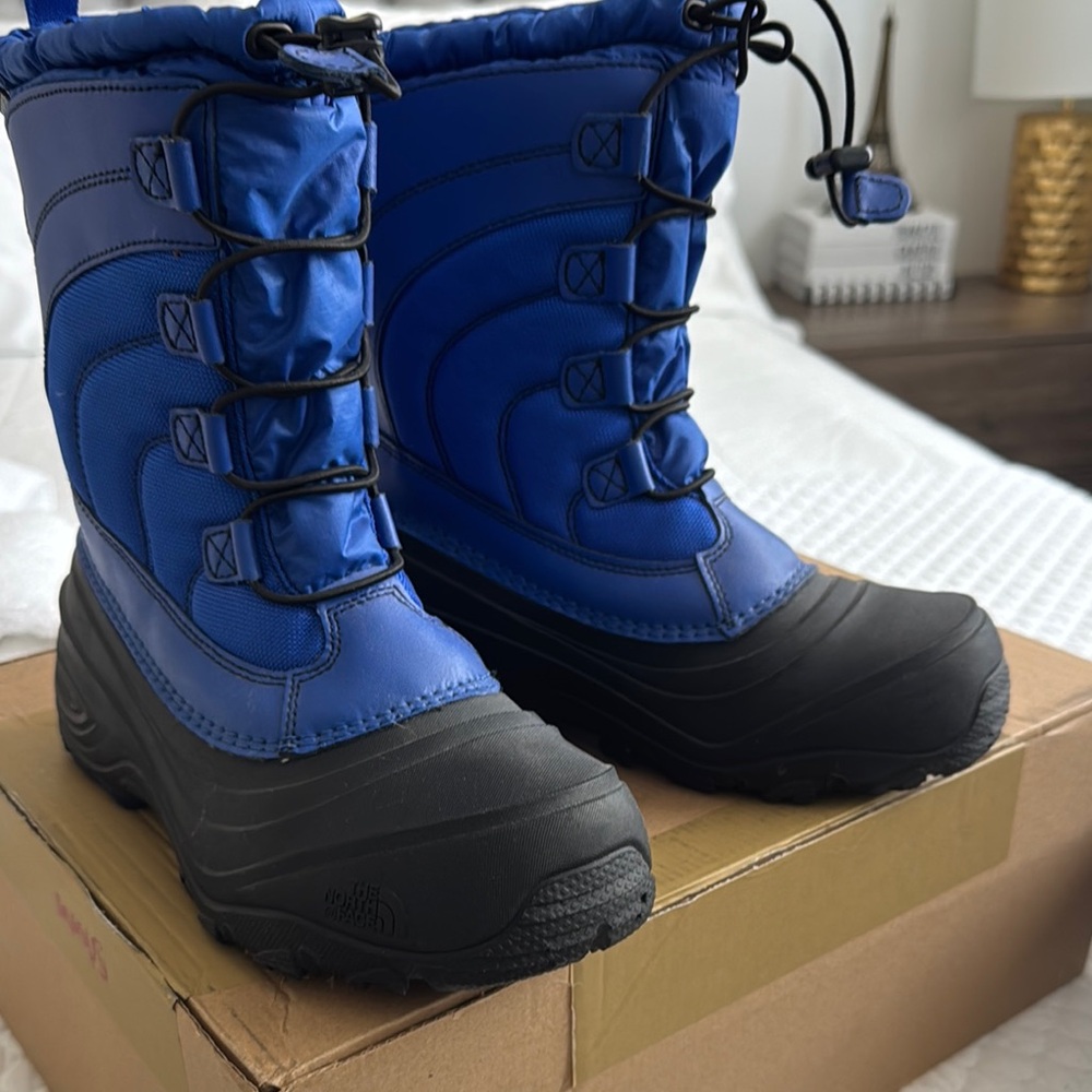 The North Face Kids' Blue Waterproof Winter Boots